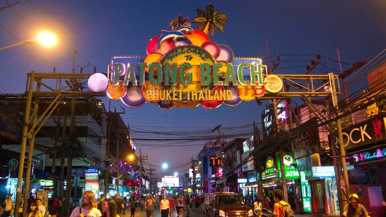 Porterhouse Beach Hotel Patong Exterior foto